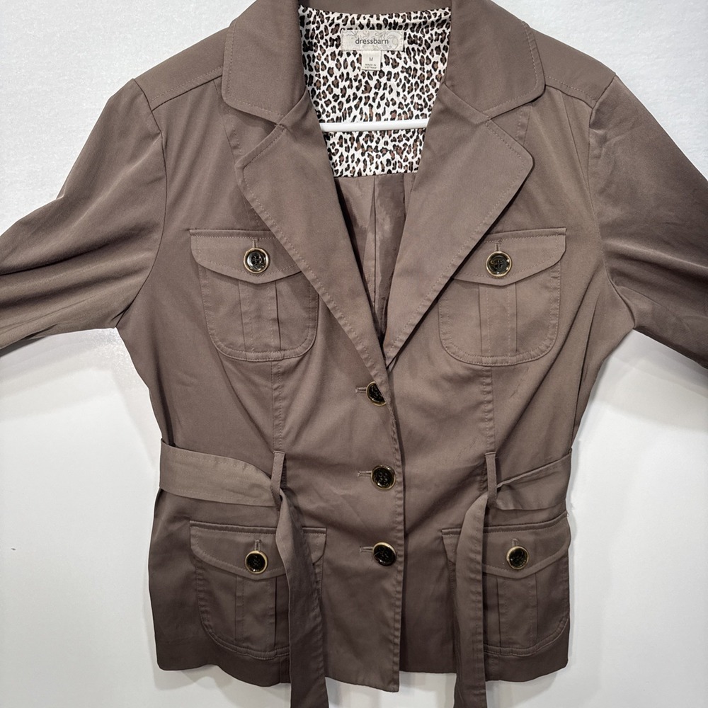 Dress barn jacket  size Medium‎ Brown